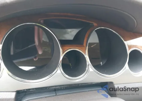 2011 Buick Enclave 2Xl z USA, uszkodzony, nr VIN 5GAKVCED2BJ301407